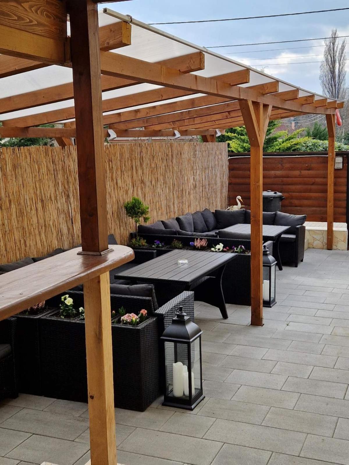 Nefelejcs Vendégház Gödöllő Exterior foto