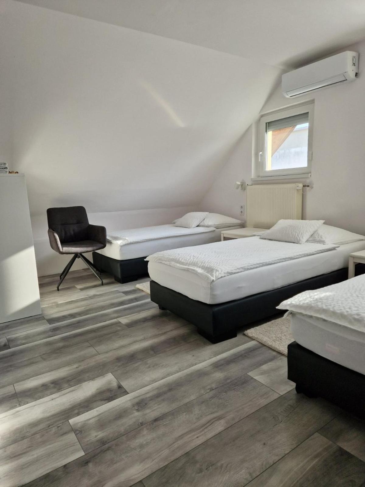 Nefelejcs Vendégház Gödöllő Exterior foto